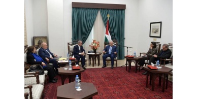 الرئيس: احتياجات بيت لحم وطولكرم ستلبى فوراً