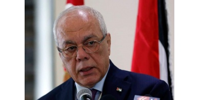 وفاة الطيب عبد الرحيم أمين عام الرئاسة الفلسطينية