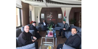 مجلس كنائس رام الله : صلوات الأسبوع المقدس وعيد الفصح في المنازل ..