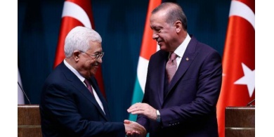تفاصيل اتصال هاتفي بين الرئيس عباس وأردوغان بشأن قرارات القيادة ومكافحة (كورونا)