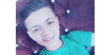 وفاة طفل  أشعل النار بنفسه داخل مدرسة في غزة