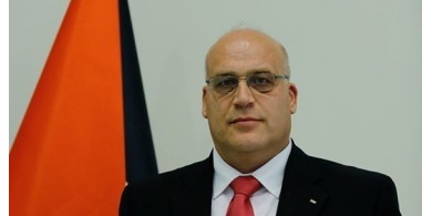 وزير العمل : سنصرف مساعدات مالية للعمال خلال أيام