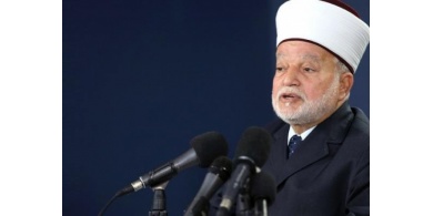 المفتي: غدا السبت الـمتمم لشهر رمضان والأحد أول أيام عيد الفطر