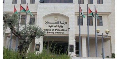 بعد تسجيل اصابات بكورونا- اغلاق داخلية نابلس و مؤسسات ومساجد مخيم بلاطة
