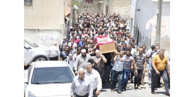توفي بحادث سير&hellip; تشييع جثمان المساعد اول حكمت ابو الوفا في جنازة عسكرية مهيبة