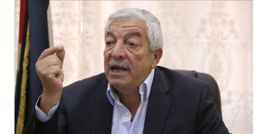 العالول: ندرس إعلان مجلس تأسيسي وإقرار دستور لدولة فلسطين