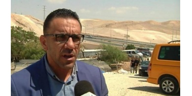 الاحتلال يمدد اعتقال محافظ القدس عدنان غيث سبعة أيام
