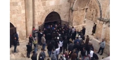 الهيئات الدينية في القدس ترفض إغلاق مصلى "باب الرحمة"