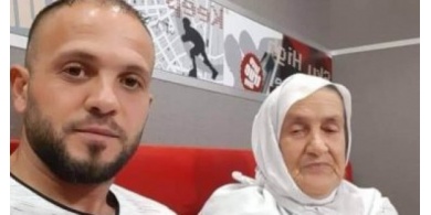 شاهد: مواطن بالخليل راقب والدته المصابة بـ (كورونا) من نافذة المستشفى حتى وفاتها