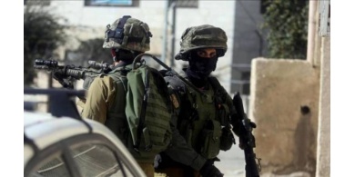 الاحتلال يقتحم منزل السفير الرويضي في القدس