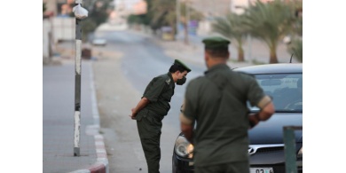 فرض حظر التجول في جميع محافظات قطاع غزة يتواصل لليوم السادس توالياً