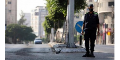 السيدة أبو نادي تروي تفاصيل إصابتها بفيروس (كورونا) وكيفية انتقاله لعائلتها في غزة