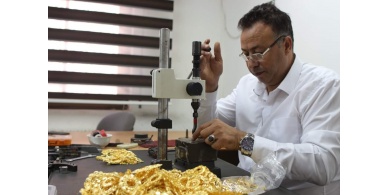 دمغ أكثر من طن ونصف ذهب خلال الجائحة الصحية