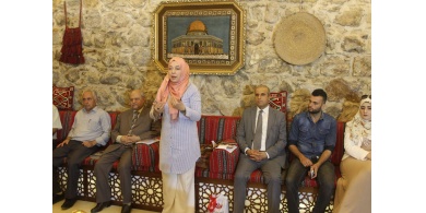 جنين: إشهار كتاب (الأسرى ووسائل الإعلام) للأسرين المحررين والكاتبين أ. مفيد جلغوم و د.أمين أبو وردة