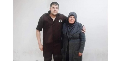 وفاة والدة الأسير مالك حامد من سلواد