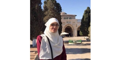 الاحتلال يعتقل المعلمة المقدسية هنادي الحلواني