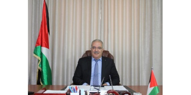 وزير النقل والمواصلات يوضح عن سبب قرار وقف استيراد المركبات وقطع الغيار من الخارج
