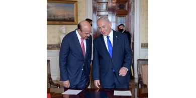 الرجوب: لم يكن أحد يُصدق أن يقف زعيم عربي أمام نتنياهو ولا يذكر القدس