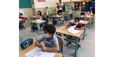محافظ جنين يطلع على جاهزية المدارس الخاصة لاستقبال العام الدراسي في ظل جائحة كورونا