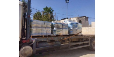 الضابطة الجمركية تضبط 2 طن مخللات غير صالحة للاستهلاك في جنين