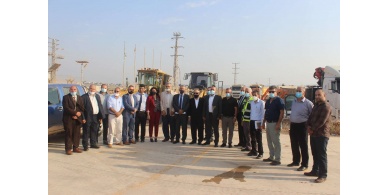 محافظ جنين ووزيرا الاقتصاد الوطني والحكم المحلي يتفقدون سير اعمال تنفيذ مشروع منطقة جنين الصناعية الحرة