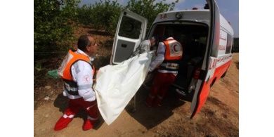 الشرطة والنيابة تحققان بوفاة سيدة وجدت مشنوقة بمنزلها جنوبي نابلس
