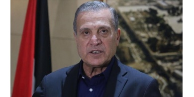 أبو ردينة: الخطوات المقبلة للقيادة ستكون مبنية على وحدة الموقف الفلسطيني