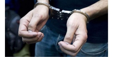 سرق 400 الف شيقل من محل لبيع مواد التنظيف والشرطة تقبض عليه