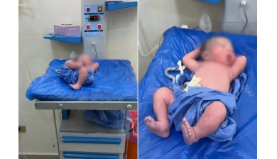 رضيع مصري يخطف الأنظار بوضعية طريفة ويحصد ملايين المشاهدات