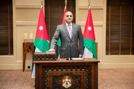 العاهل الأردني يكلف الخصاونة بتشكيل الحكومة الجديدة