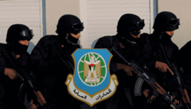 القبض على شخصين لضلوعهما بإصابة شاب بإطلاق نار في يطا