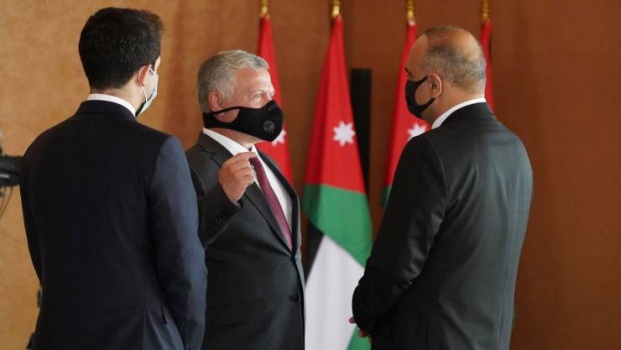 الحكومة الأردنية الجديدة تؤدي اليمين الدستورية