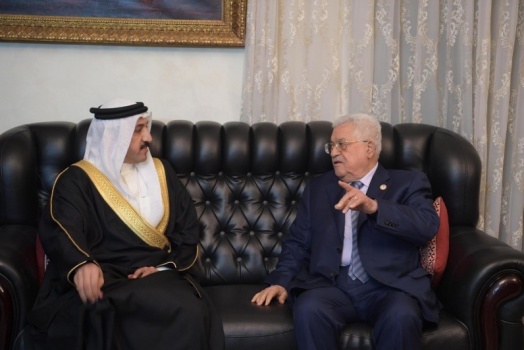 الرئيس معزياً بوفاة رئيس وزراء البحرين: كرس حياته لقضايا الأمة والقضية الفلسطينية
