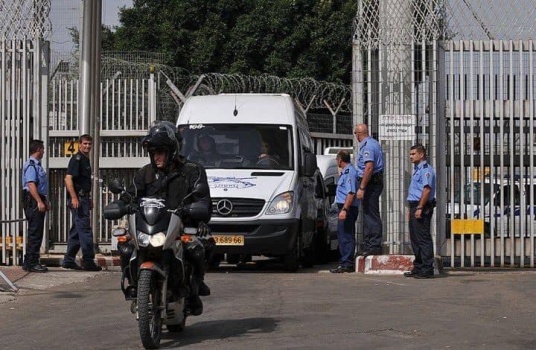 الاحتلال يفرج عن طفلين جريحين من جنين بعد أن أمضيا في سجونه 3 سنوات
