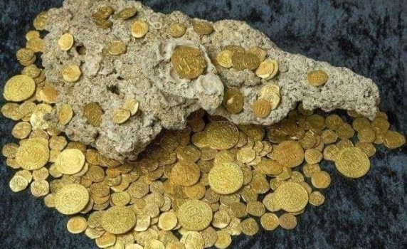 الأردن تكشف حقيقة العثور على كنوز ذهب وسط العاصمة