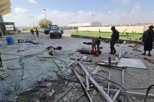 حصيلة أولية.. 13 قتيلا و65 جريحا بانفجارات مطار عدن