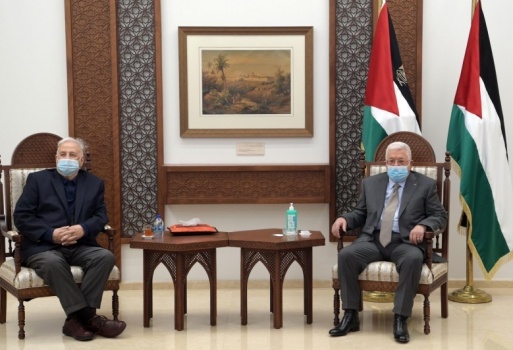 الرئيس يلتقي مجدداً مع رئيس لجنة الانتخابات