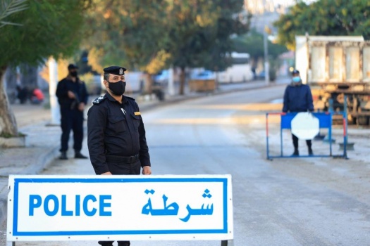 سلسلة من القرارات لمواجهة الموجة الثانية لكورونا في غزة