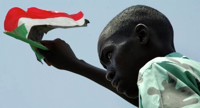 مرة واحدة فقط... السودان يكشف تطورات علاقاته مع إسرائيل