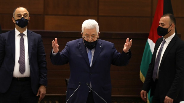 الرئيس عباس يواصل الاتصالات بالأطراف الدولية للضغط على إسرائيل لإجراء الانتخابات