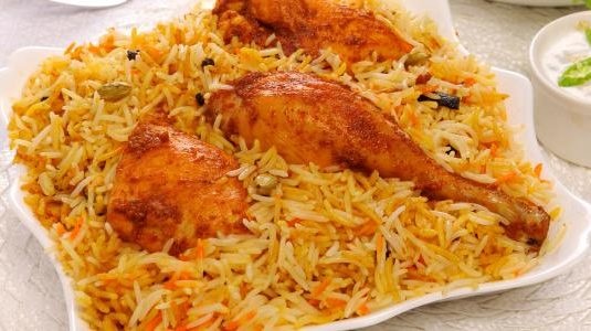 طريقة طهي وتحضير اكلة الارز البخاري بالدجاج 