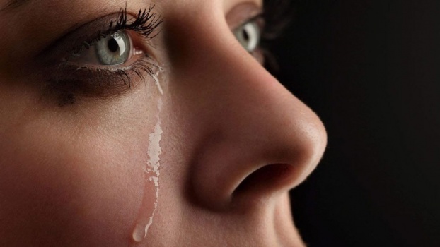 كم لتراً من الدموع نذرفها خلال حياتنا