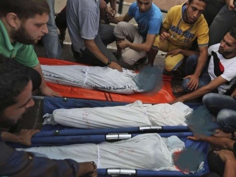 شهداء بينهم أطفال بقصف جوي ومدفعي متواصل على مناطق متفرقة من القطاع