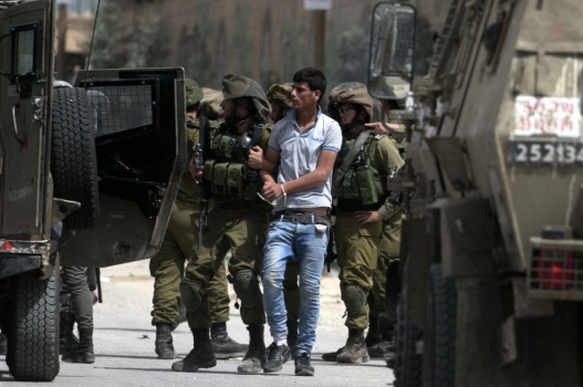 الإحتلال يعتقل 17 مواطناً من جنين خلال المواجهات