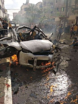 شهيدان في استهداف الاحتلال لسيارة مدنية شمال مدينة غزة