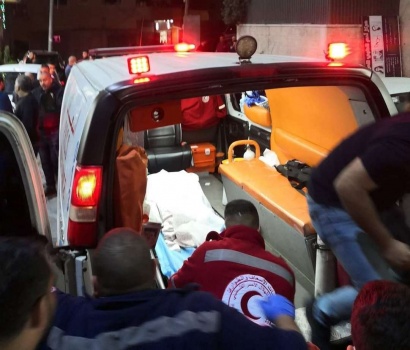 القدس: مقتل طفل متأثرا بعيار ناري خلال شجار