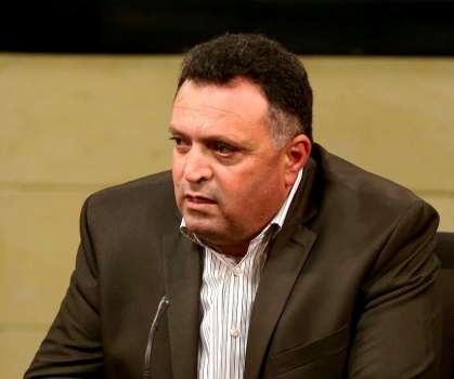 وكالة الصحافة الفرنسية تفصل نقيب الصحفيين الفلسطينيين بـ&rdquo;ضغط من الاحتلال&rdquo;