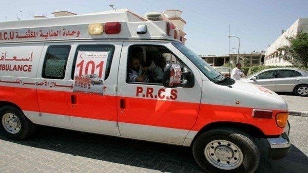 حدث في الخليل...قرر الانتقام من اي شخص يراه بالشارع فحاول قتل هذه السيدة