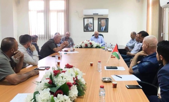 رؤساء بلديات غرب جنين يطالبون محافظ جنين باستكمال مشروع تأهيل شارع جنين -حيفا