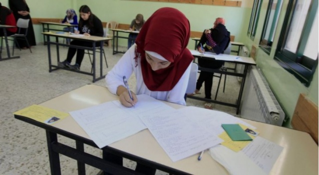 التربية والتعليم تتحدث عن امتحانات الثانوية العامة لهذا العام